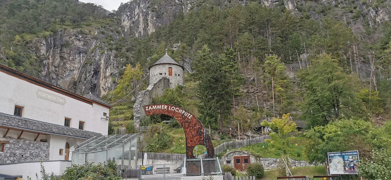 Zammer Lochputz - Lötzklamm
