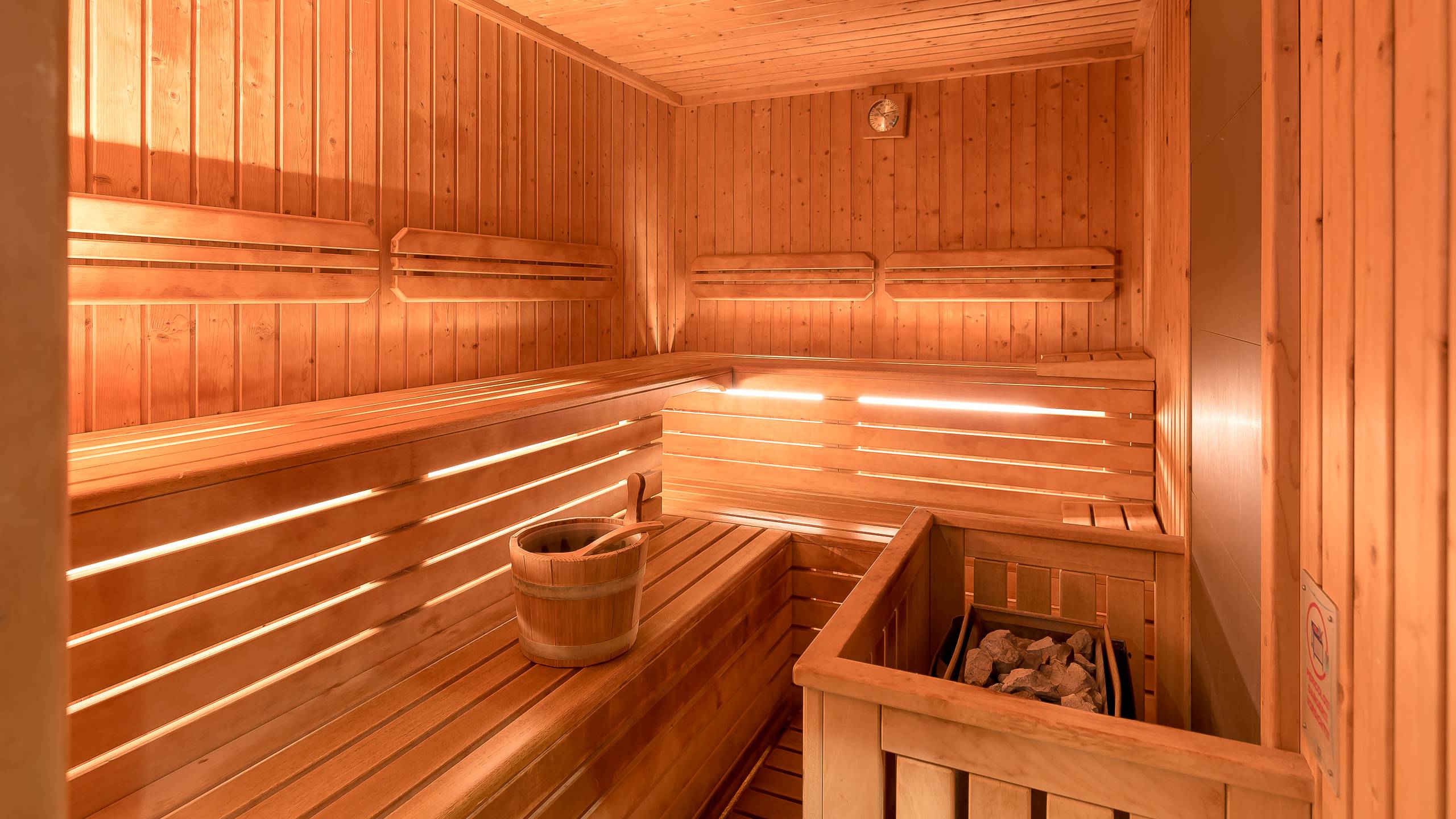 Sovrana Hotel & Re Aqva SPA