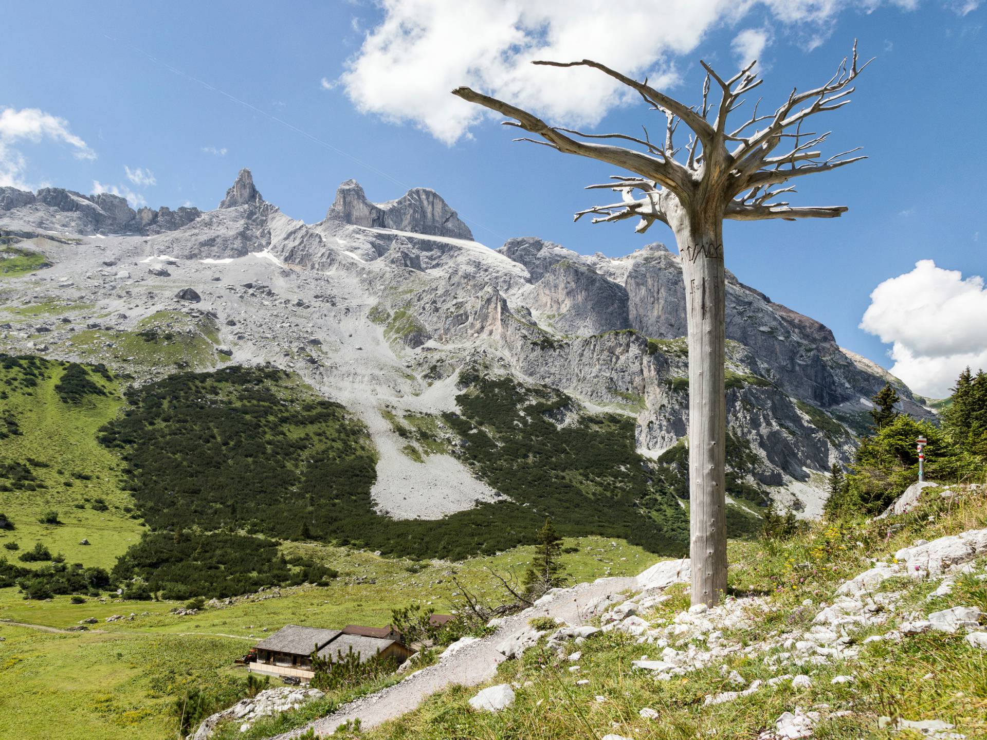BergSPA & Hotel Zamangspitze in St. Gallenkirch – Beeindruckende Berglandschaft im Montafon | Wellnesshotel Montafon