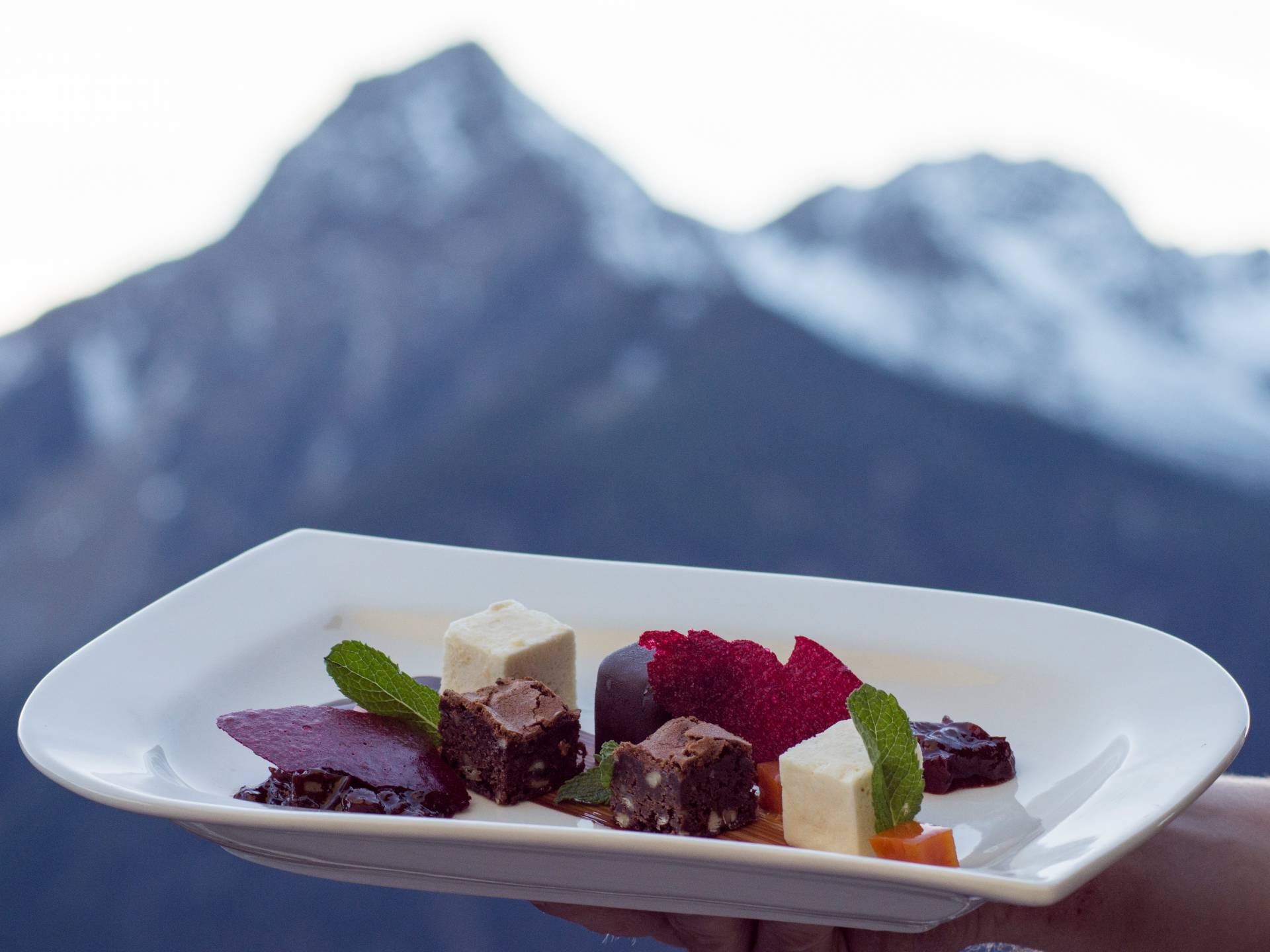 BergSPA & Hotel Zamangspitze in St. Gallenkirch – Exquisites Dessert mit Alpenpanorama | Wellnesshotel Montafon