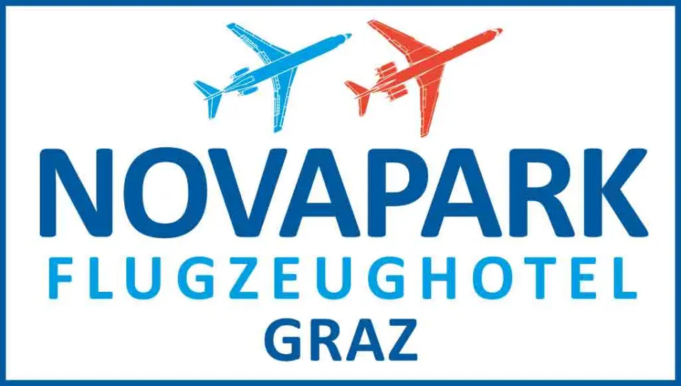 Logo des Novapark Flugzeughotel Graz mit zwei stilisierten Flugzeugen in Blau und Rot auf weissem Hintergrund.
