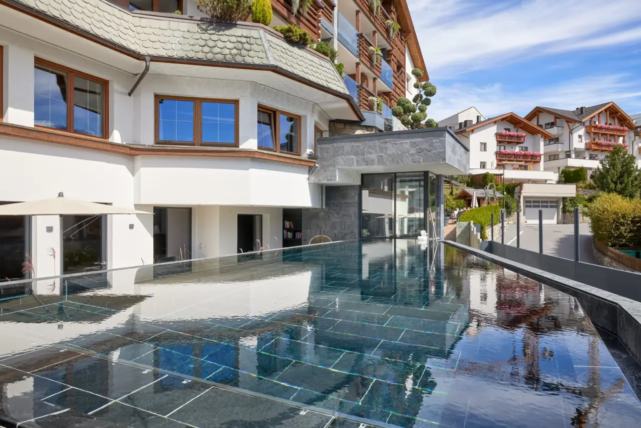 Hotel TIROL — weiteres Bild