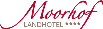 Logo des Landhotel Moorhof mit vier Sternen.