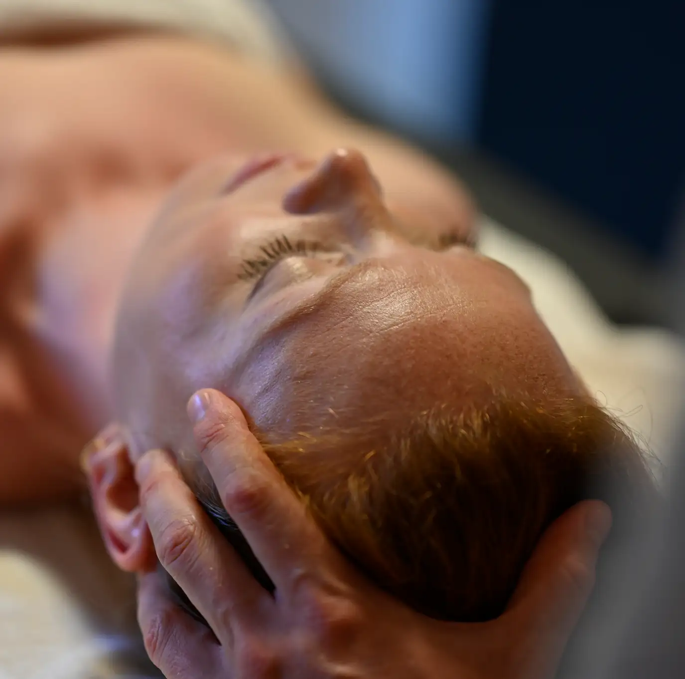 Waldblick Hotel in Freudenstadt-Kniebis – Entspannende Kopfmassage im Spa-Bereich | Wellnesshotel Schwarzwald