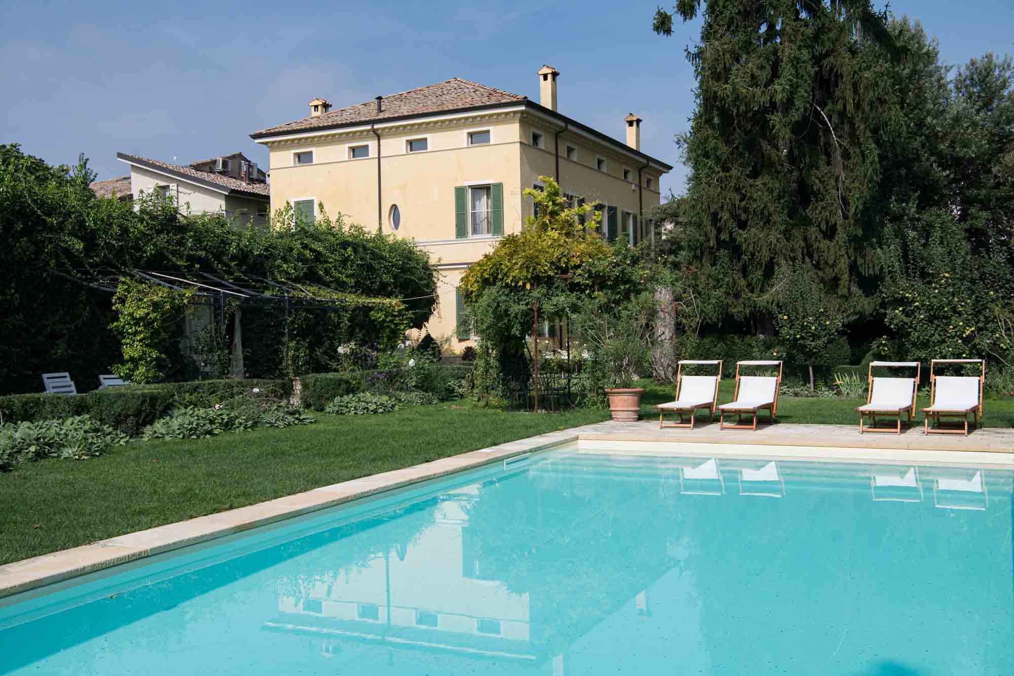Villa with private swimming pool Spa Parma - Villa with Private Pool