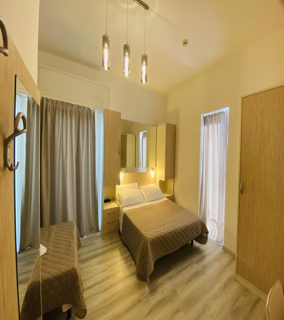 Hotel Butterfly & YoUnique Spa in Rimini – Entspannende Rückenmassage im luxuriösen Spa-Bereich | Wellnesshotel Adria