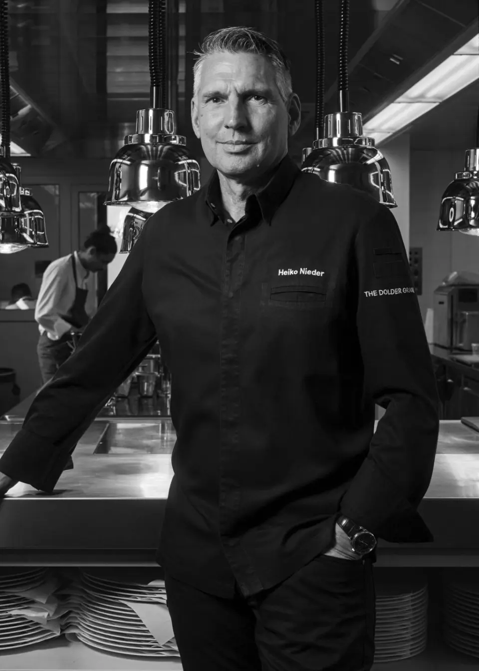 Heiko Nieder, Sternekoch im Restaurant The Dolder Grand, in der modernen Hotelküche.