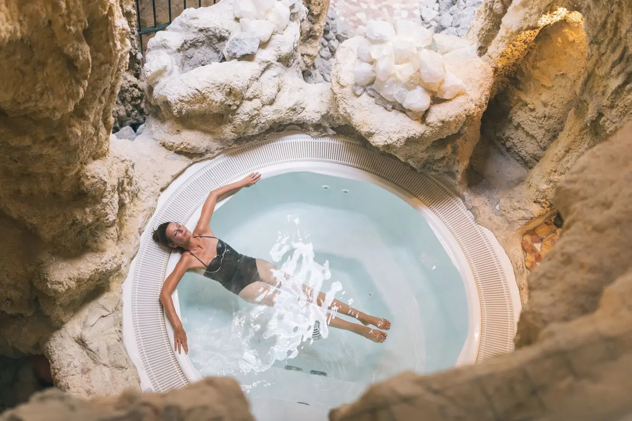 Wellnesshotel ...liebes Rot-Flüh