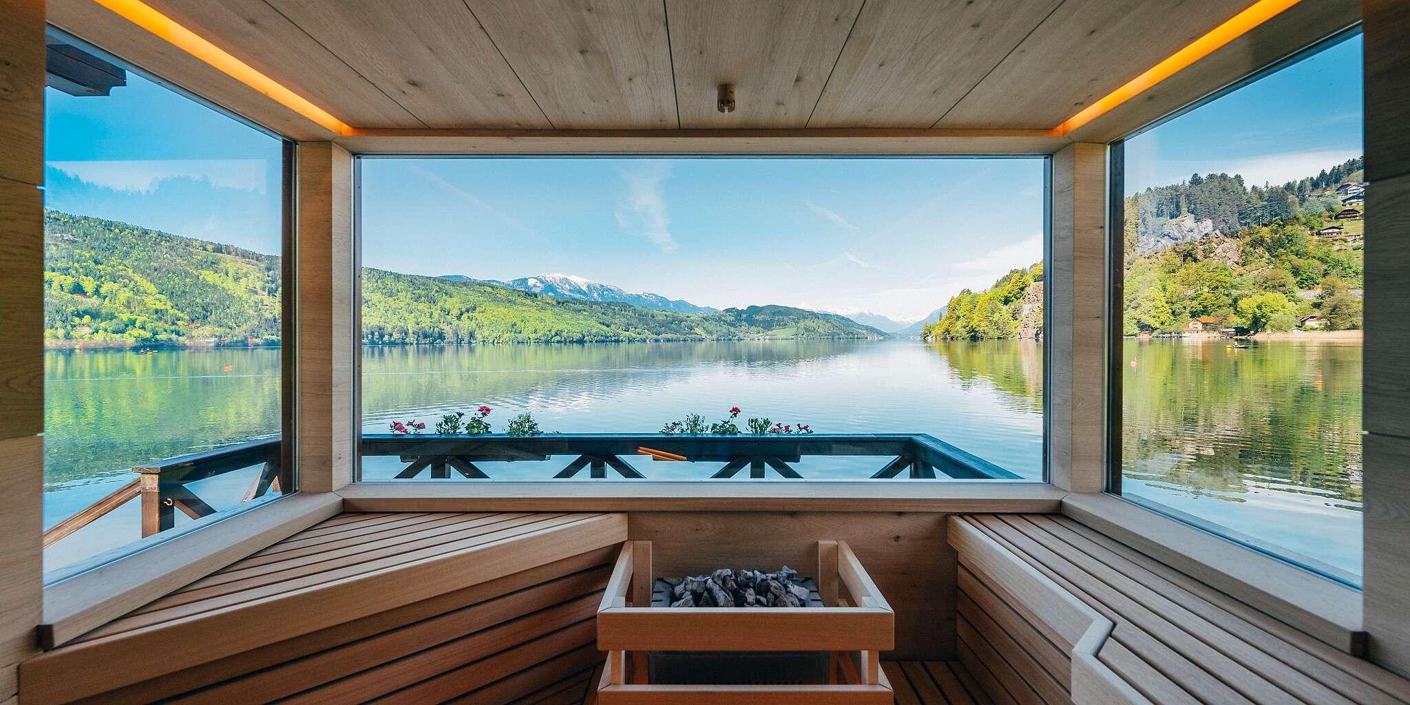 Romantik Spa Hotel Seefischer am Millstätter See in Döbriach – Panorama-Sauna mit Seeblick | Wellnesshotel Kärnten