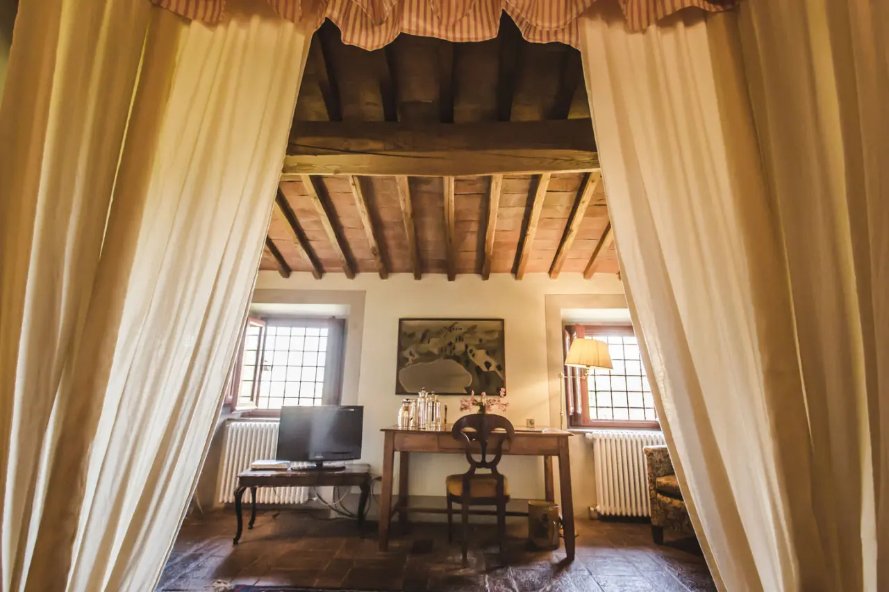 La Veronica Resort in Greve in Chianti – Rustikales Hotelzimmer mit Holzbalkendecke | Wellnesshotel Toskana