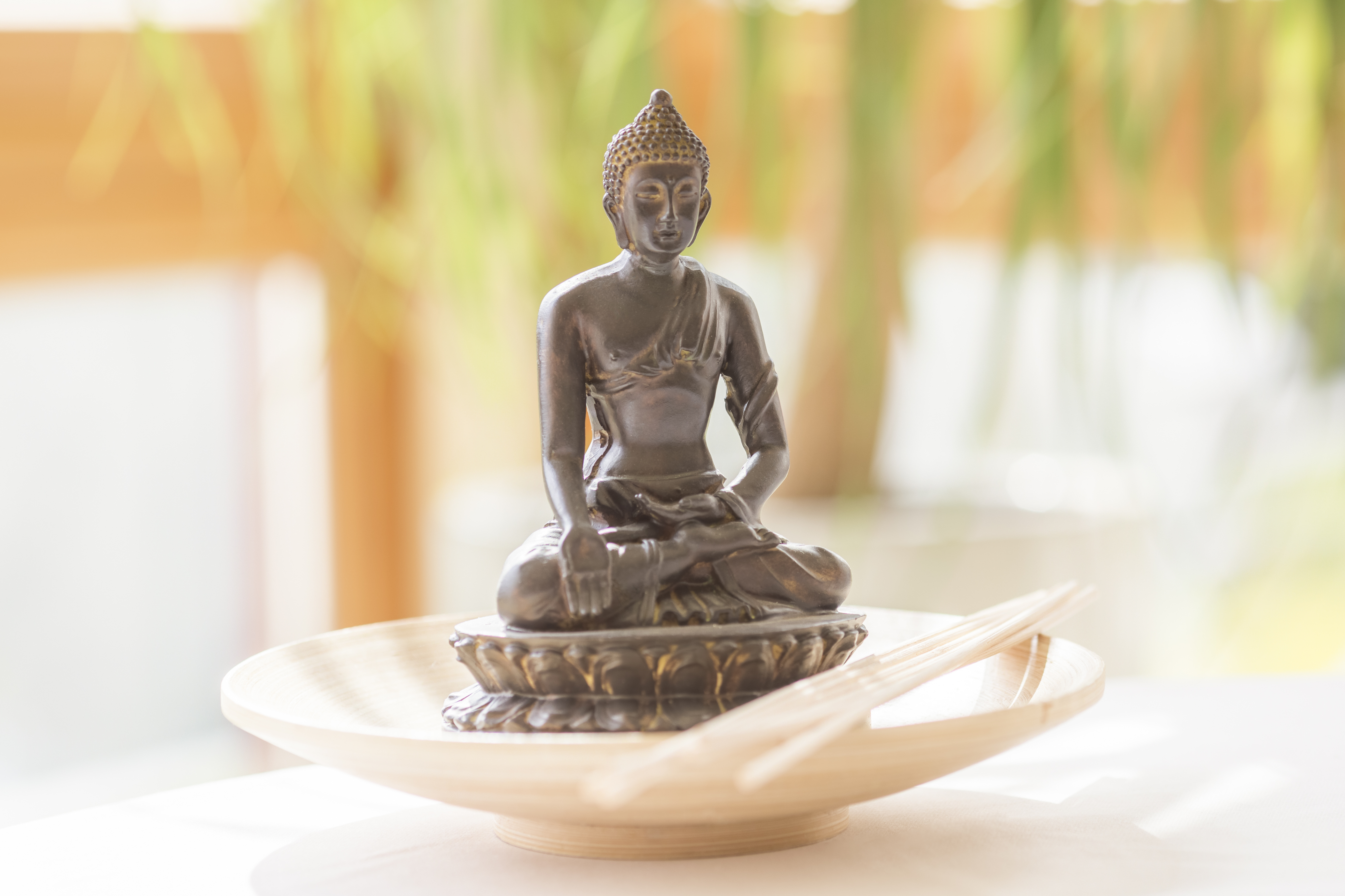 Bio-Thermalhotel Falkenhof**** in Bad Füssing – Dekorative Buddha-Statue als Symbol der Ruhe | Wellnesshotel Niederbayern
