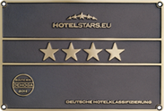 Bronzeplakette der Deutschen Hotelklassifizierung mit 4 Sternen für das Posthotel Hofherr.