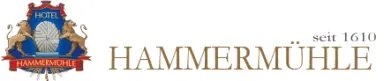 Logo des Hotel Hammermühle mit Wappen, Löwen und Mühlstein. Das Hotel besteht seit 1610.