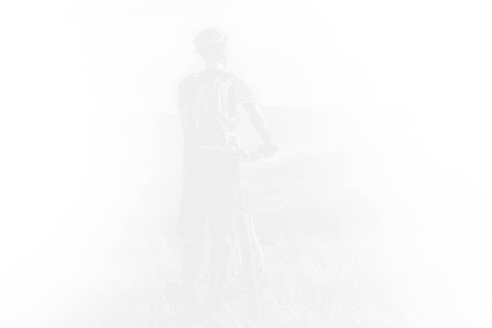 Felbermayer in Gaschurn – Platzhalterbild mit Fahrradfahrer | Wellnesshotel Montafon