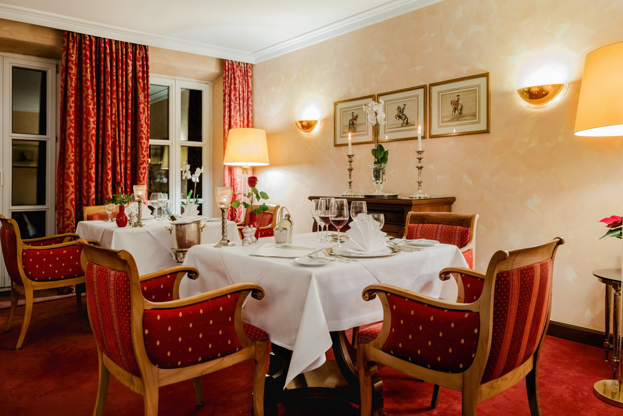 Kurhotel Fontenay in Bad Wörishofen – Elegantes Restaurant am Abend | Wellnesshotel Allgäu